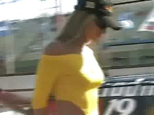 Un giovane negro sco ...